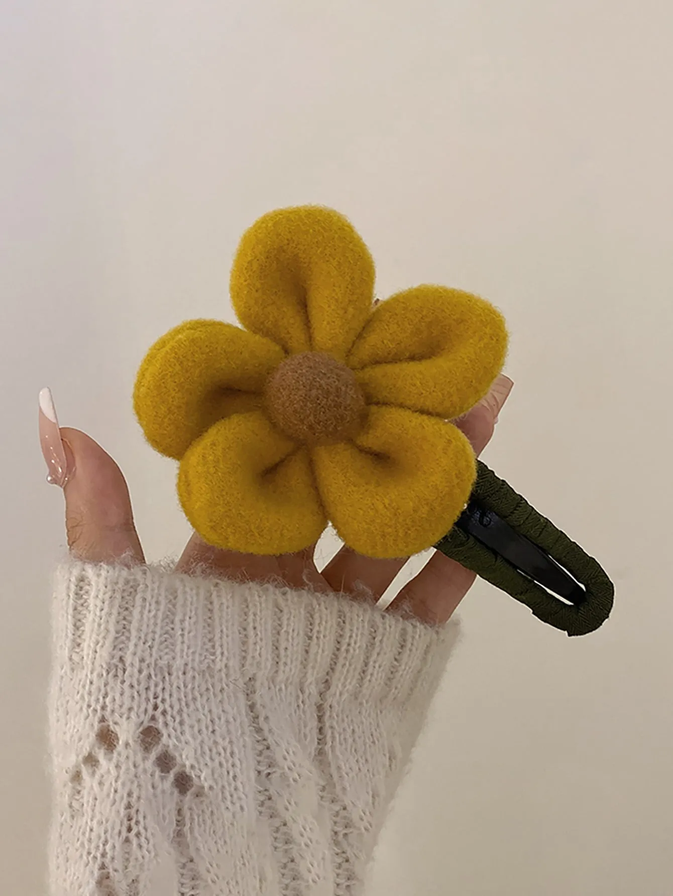 1pc Simple Flower Decor Hair Clip