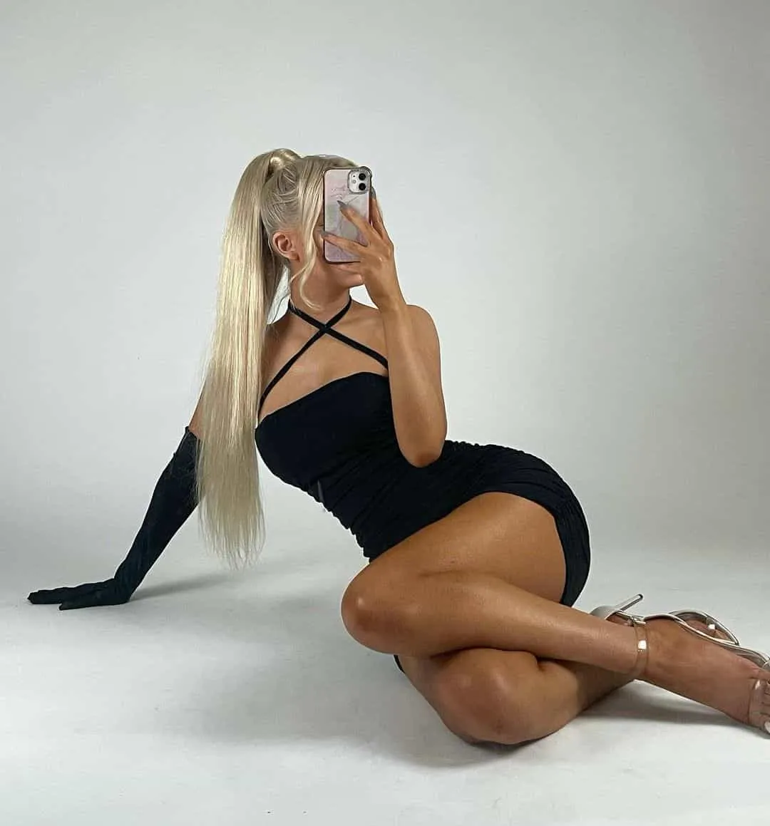 24" Mega Straight Up Wrap Around Ponytail Extension