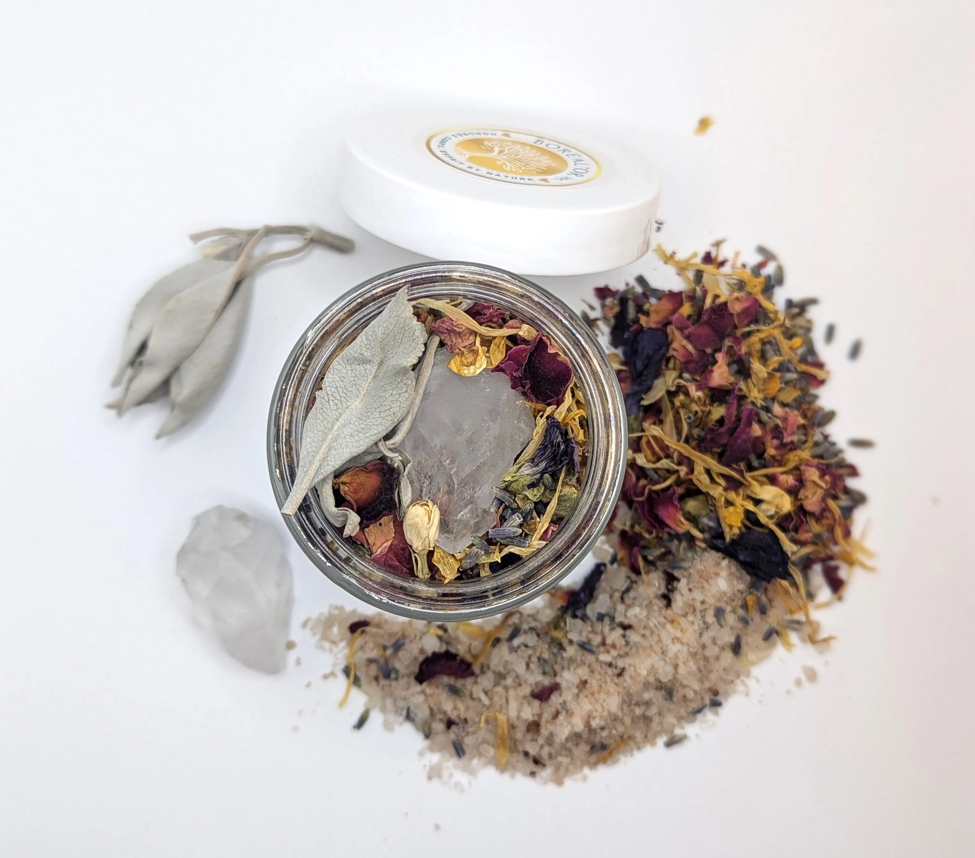 Bain lunaire lavande, rose et jasmin avec quartz et sauge, trousse de départ