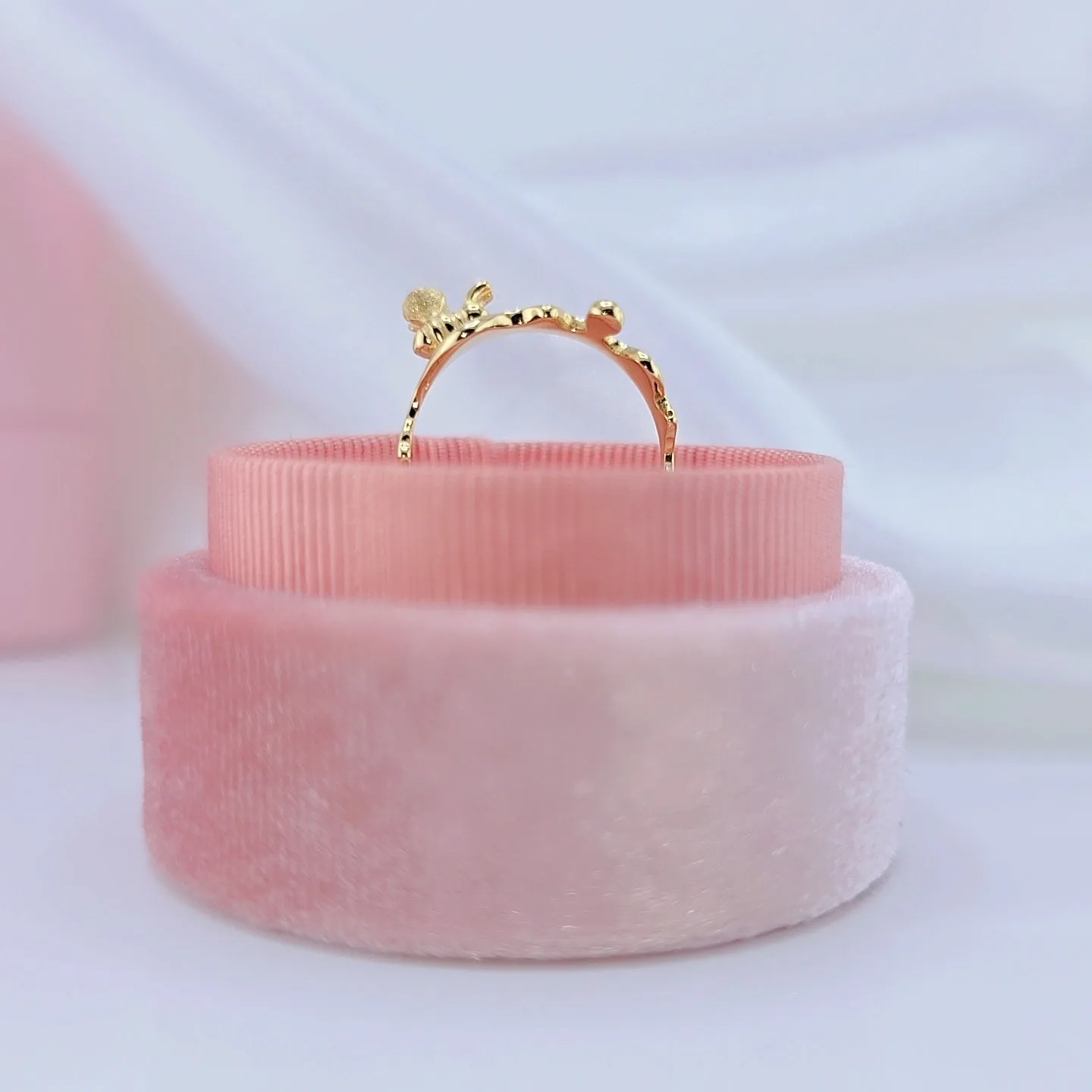 Bee & Dripping Honey Ring