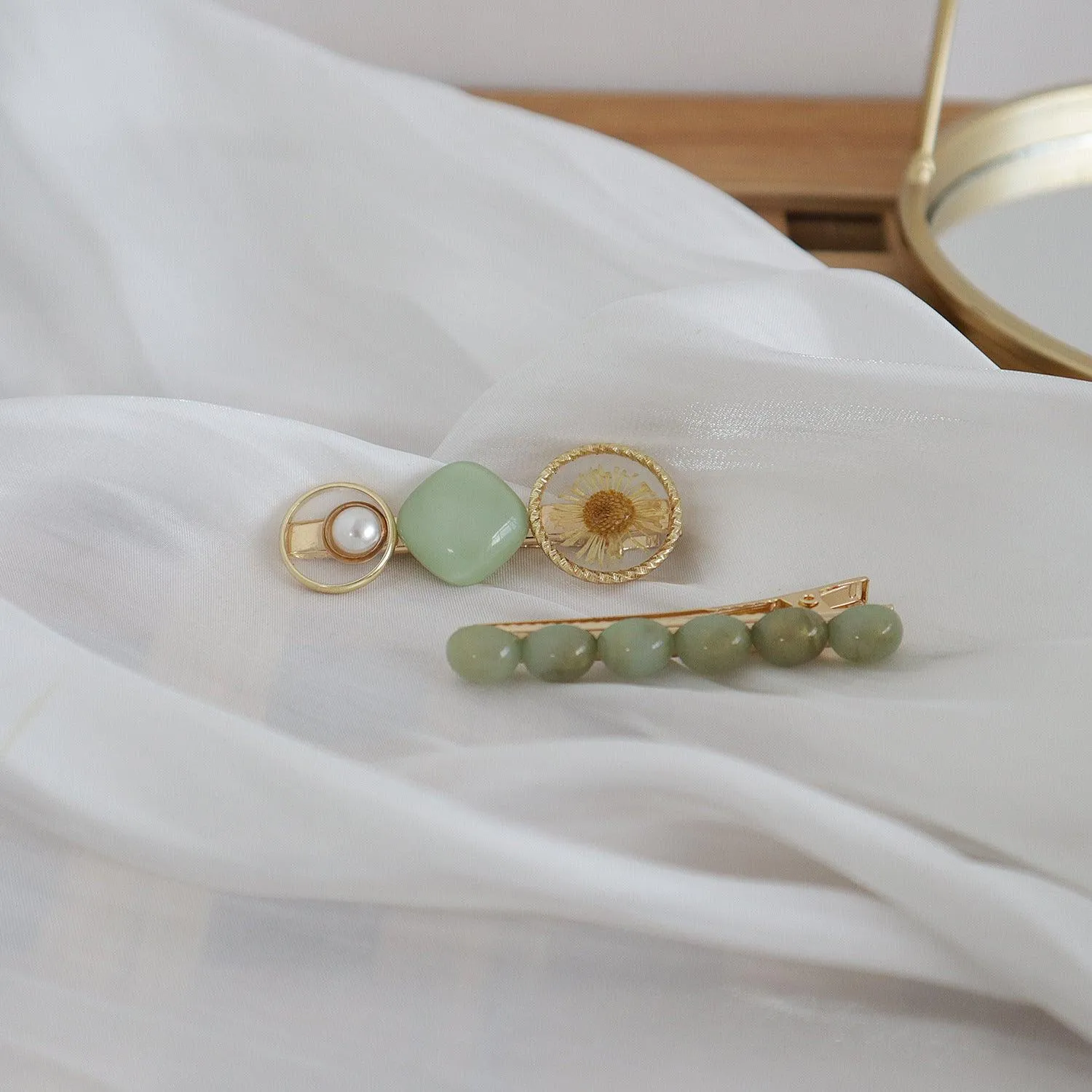 [Clearance] Floral Barrette Set