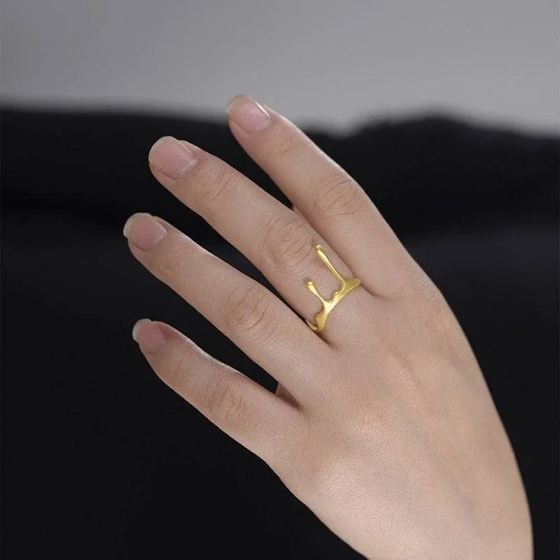 Drop Honey Fluid Ring