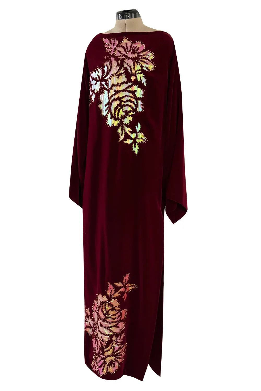 Exceptional Mid-1980s Paco Rabanne Haute Couture Velvet Beaded Caftan Dress