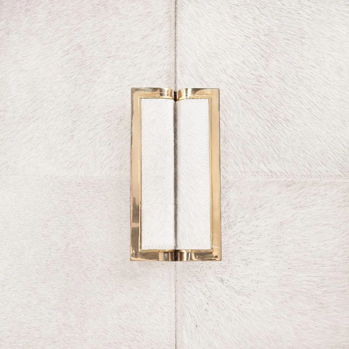 Florian Tall Bar Cabinet / Snow