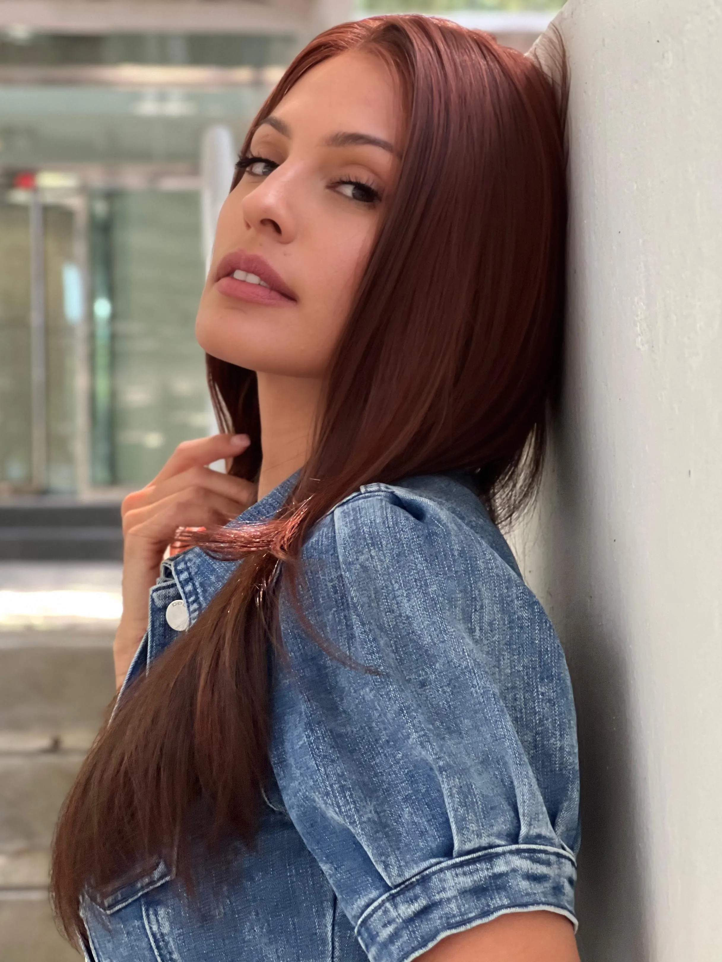 Glam | Synthetic Lace Front Wig (Mono Top)