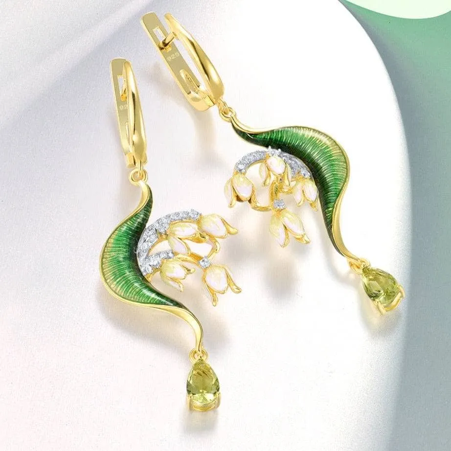Green Enamel Flower Drop Earrings with Diamond