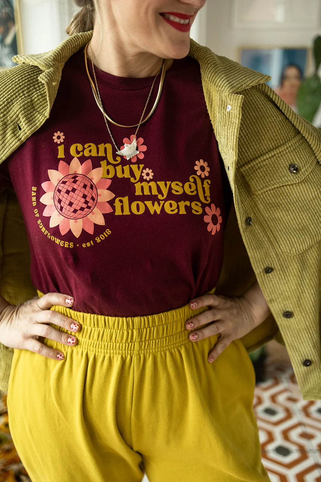 i can buy myself flowers tee in maroon