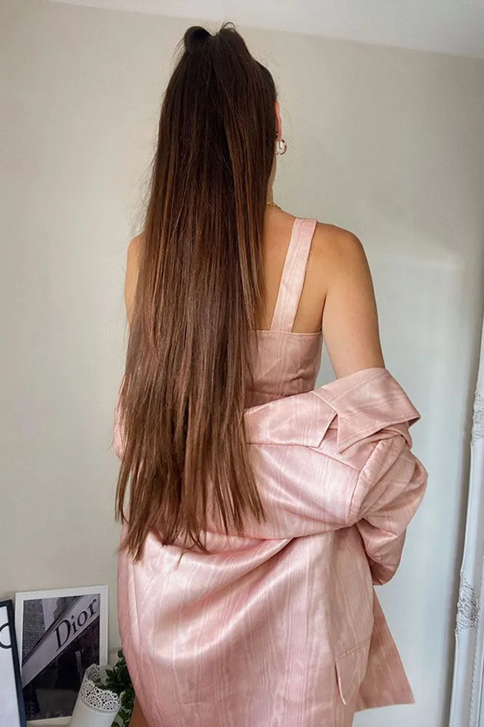 Light/Chestnut Brown (#6) Double Wefted Full Head Clip In Hair Extensions