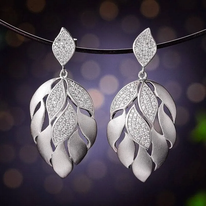 Luxury Aster Flower Petals Dangle Earrings