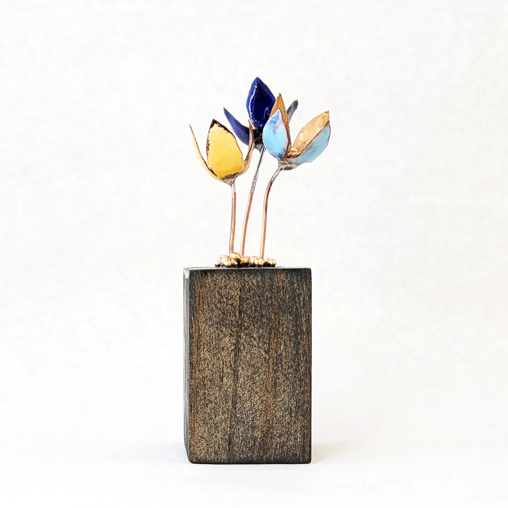 Mini Bouquet - Found Wood