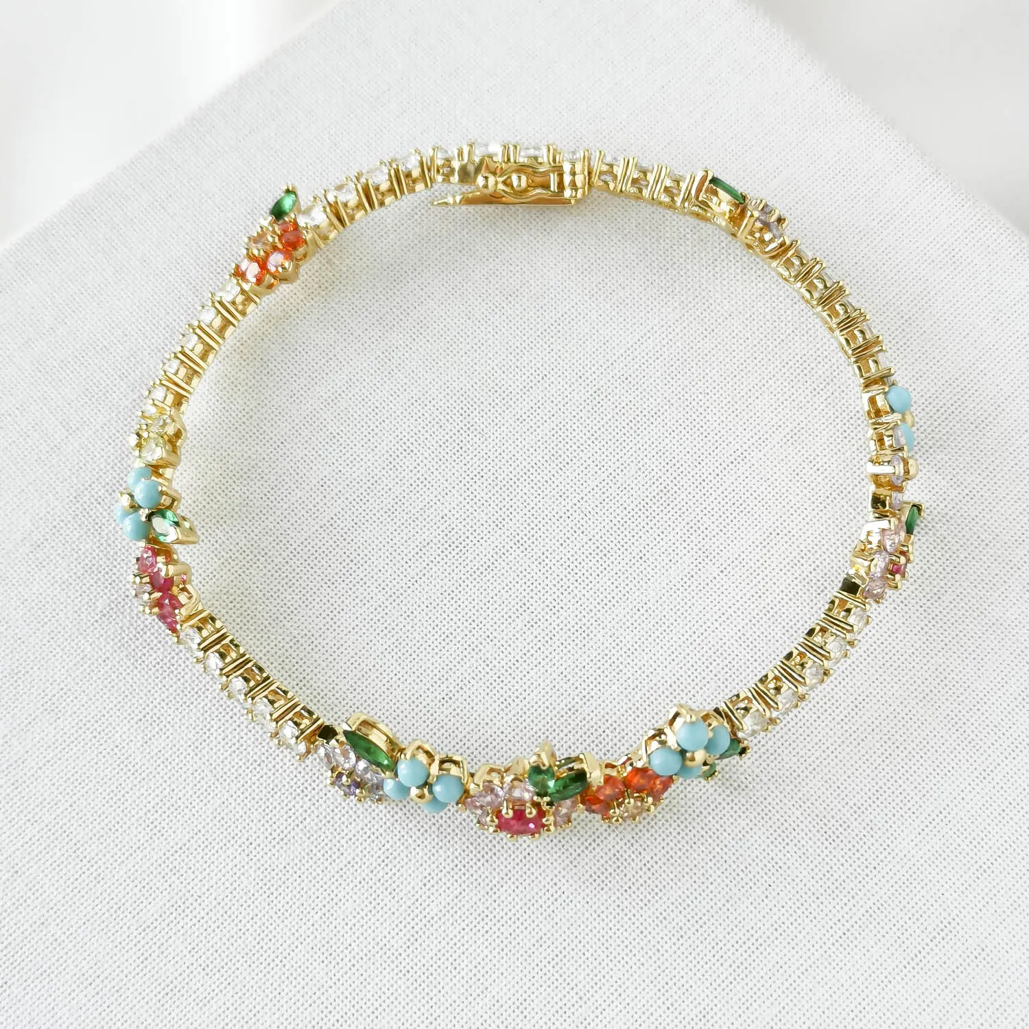New Bloom Tennis Gold Bracelet