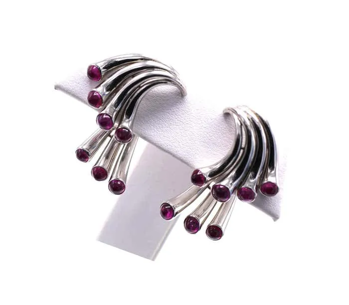 Retro Cabochon Ruby Platinum Ear Clips