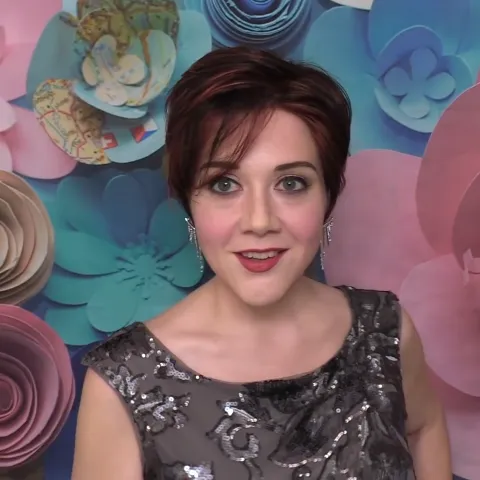Romantic sweet brown short wig