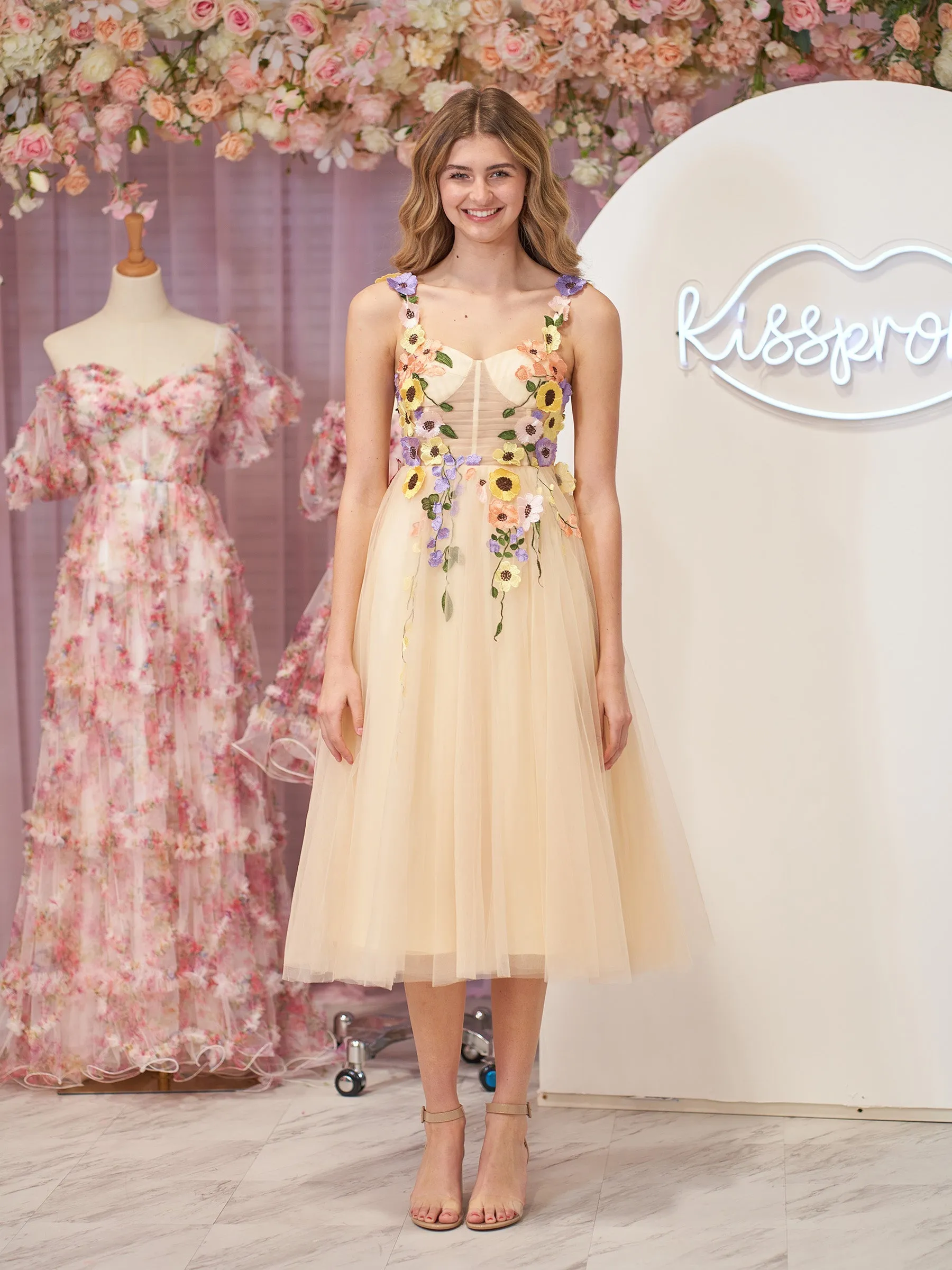 Roycebridal 3D Flower Tulle Tea Length Prom Dresses