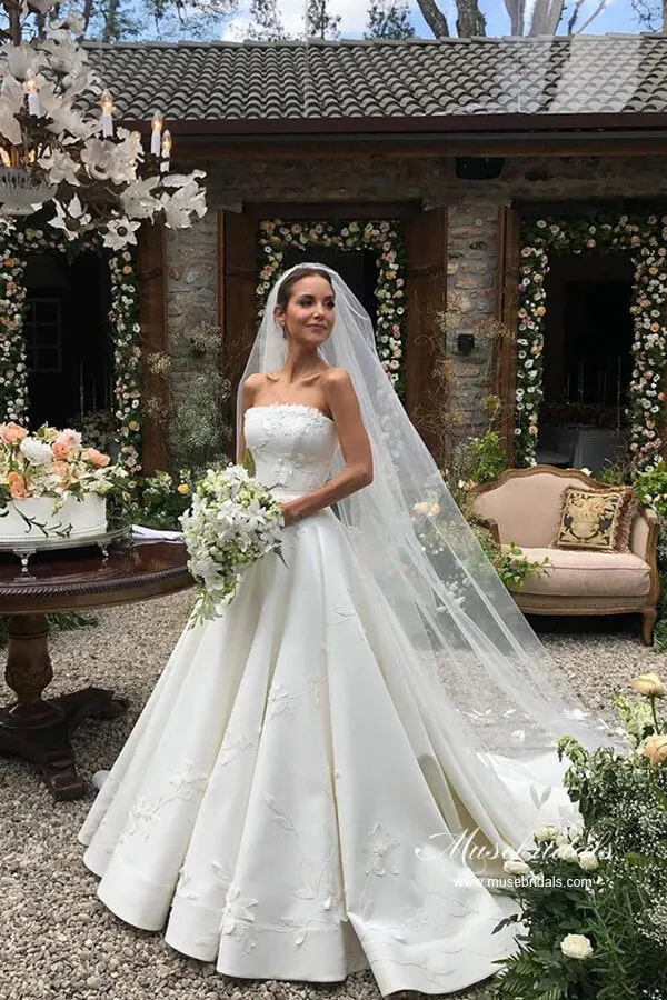 Roycebridal Vintage Satin Strapless Ball Gown Wedding Dresses With Floral Lace, MW991