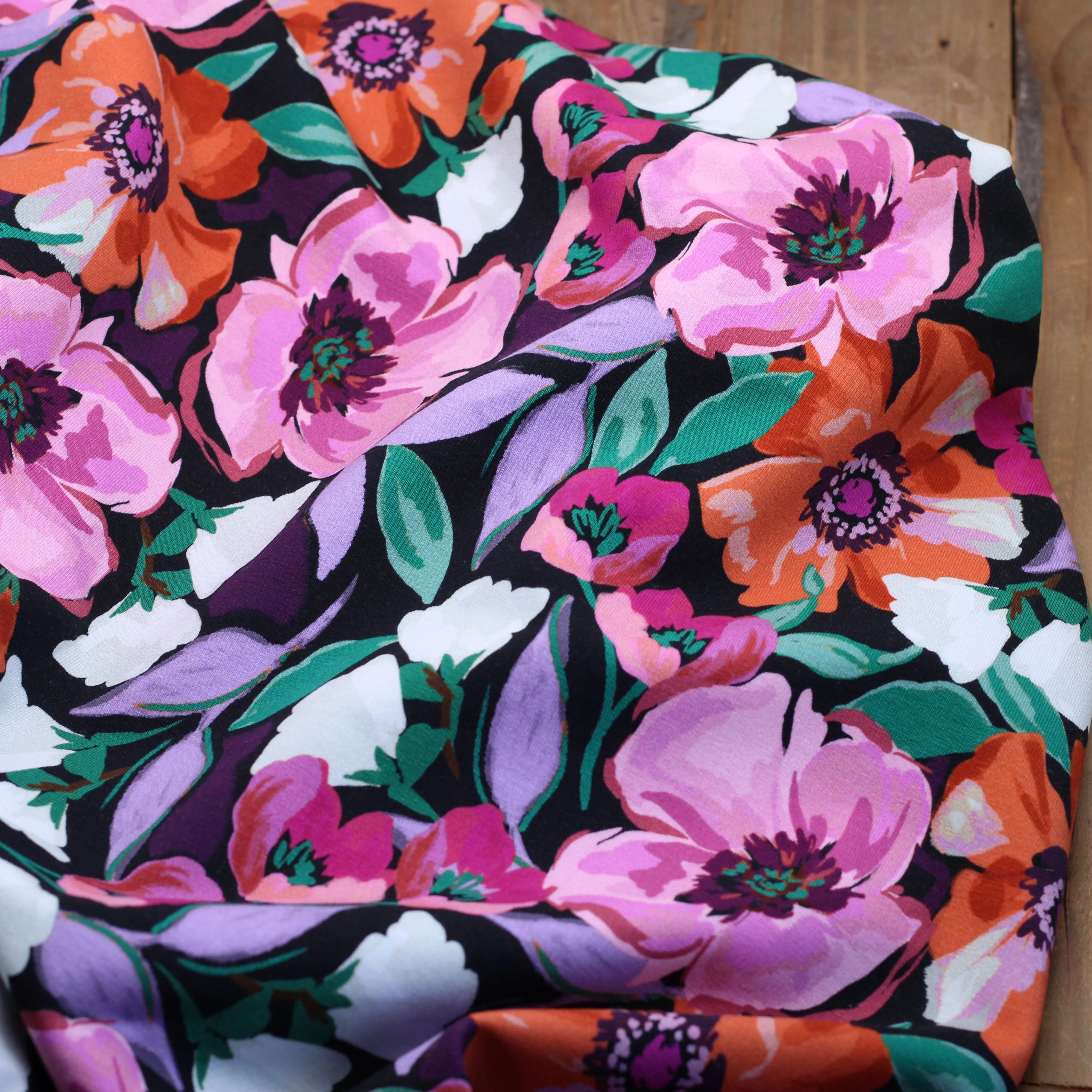 Tissu French Terry - BIG FLOWERS - Noir (Vendu x10cm)