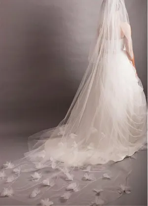 Two-tier Veil With Tulle Flowers