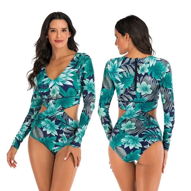 Women Rashguard Long Sleeve: Turquoise Flowers